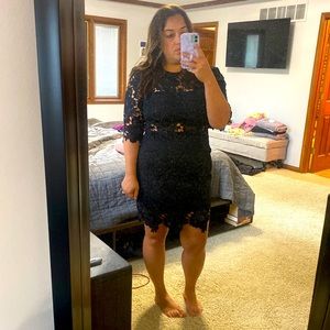 NWT- never worn - so cute black lace w mid cut out dress